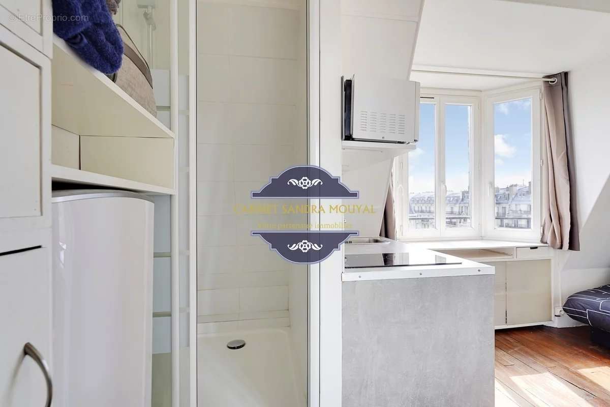 Appartement à PARIS-3E
