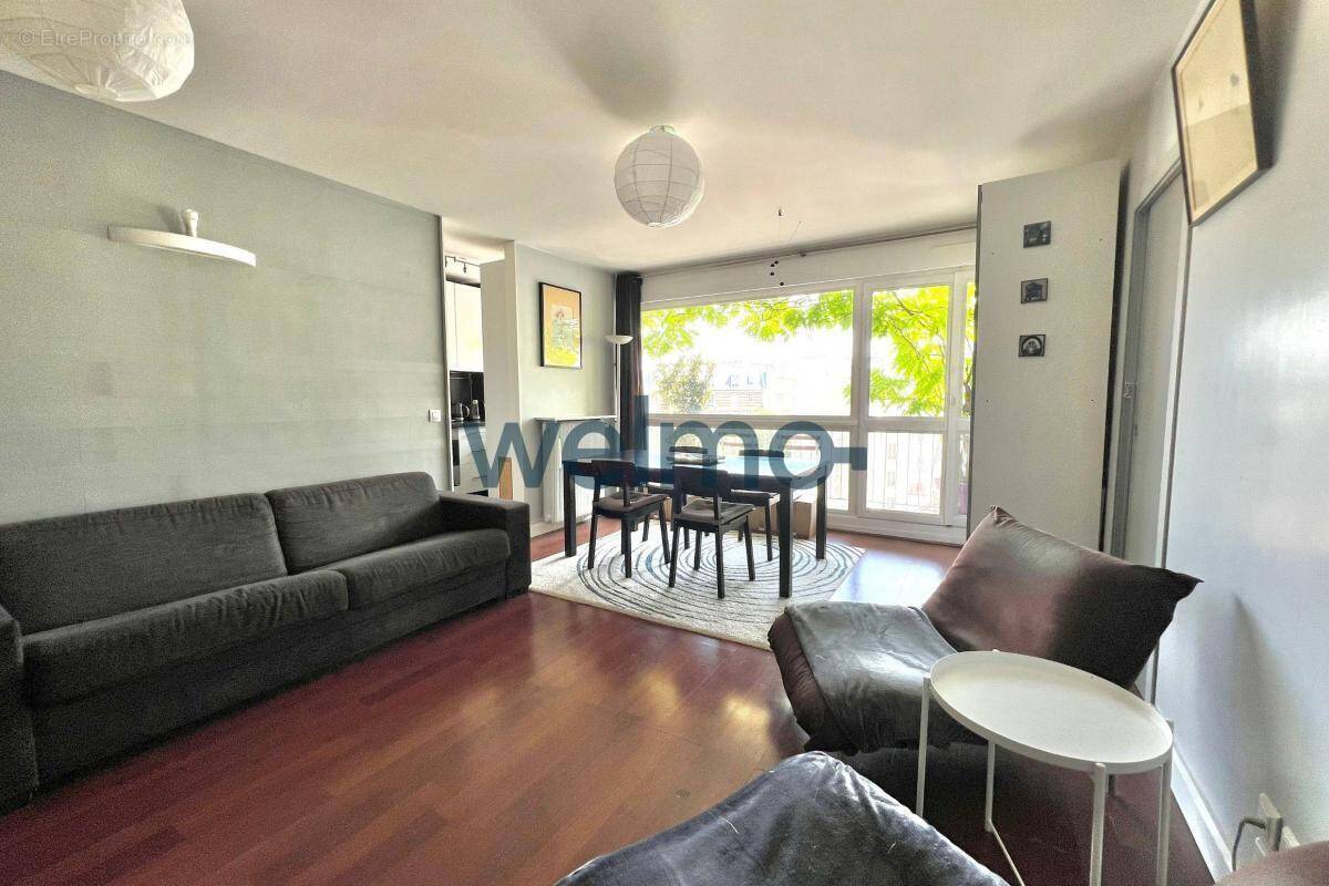 Appartement à PARIS-20E