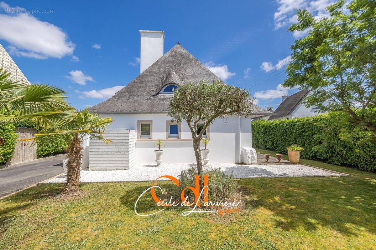 Photo 1 - Maison à LANDIVISIAU