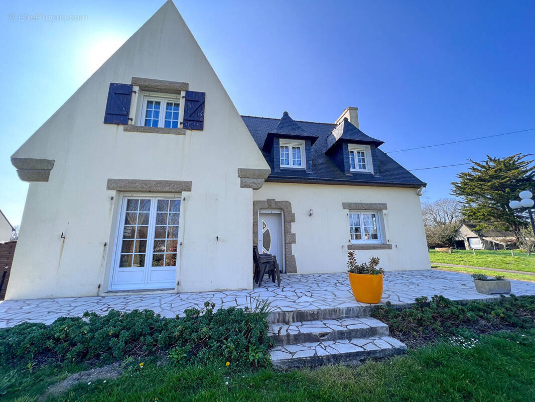 Maison à PLOMEUR