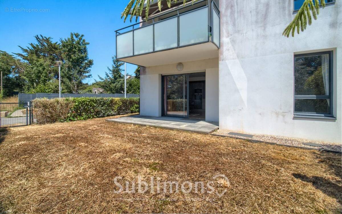 Appartement à SENE