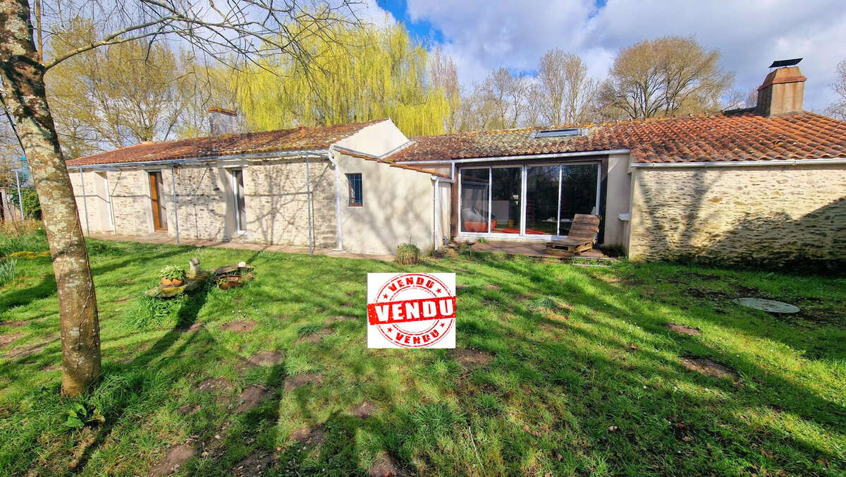Maison à BOIS-DE-CENE