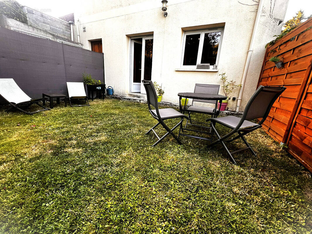 Appartement à COYE-LA-FORET