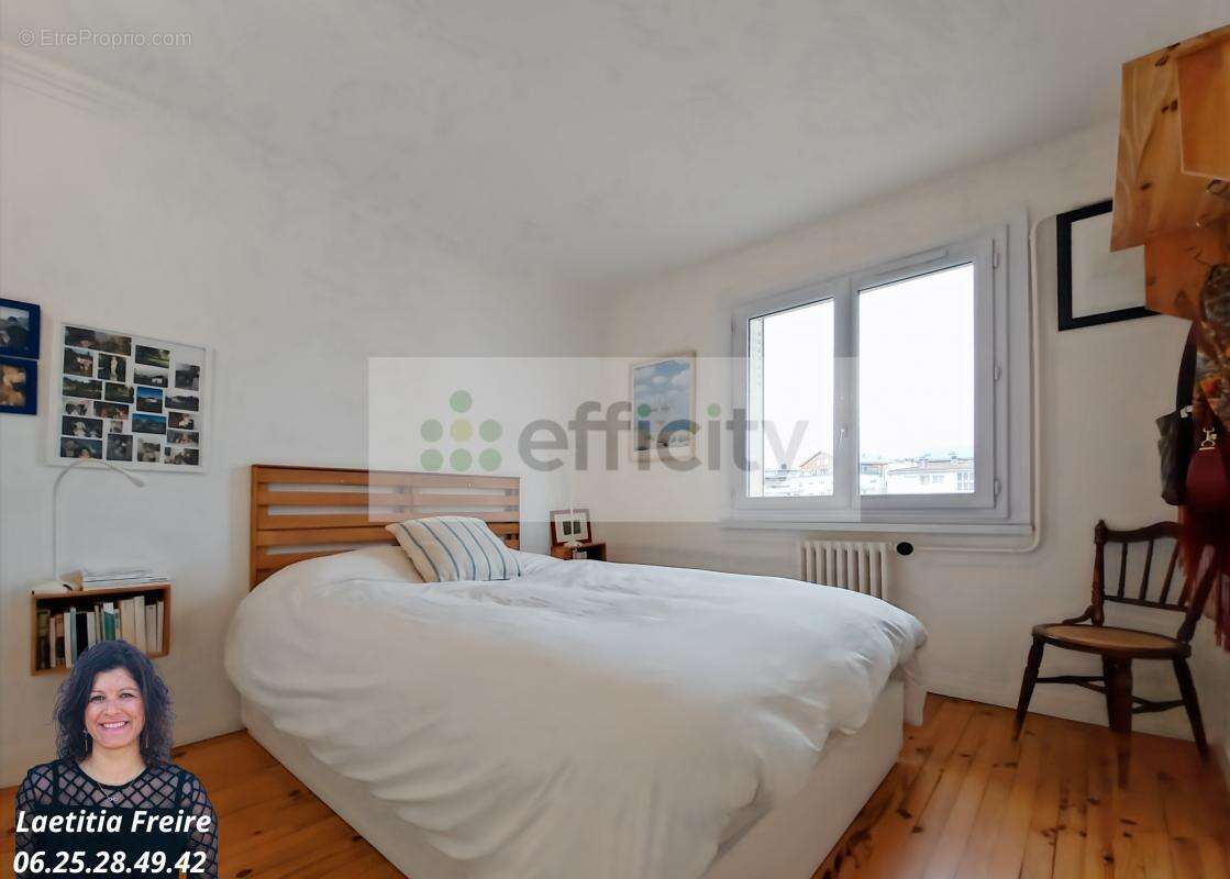 Appartement à LA ROCHE-SUR-FORON