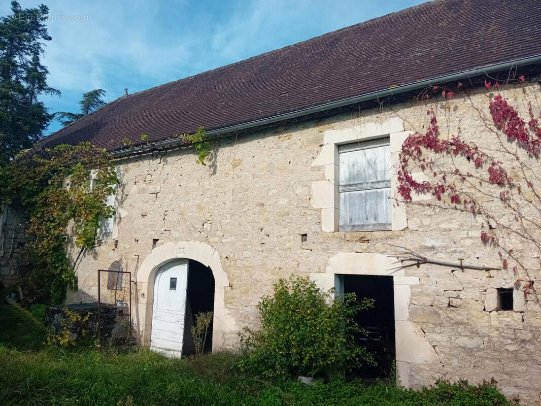 Grange - Maison à BEAULIEU-SUR-DORDOGNE