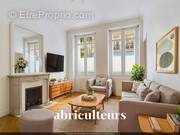 Appartement à PARIS-6E