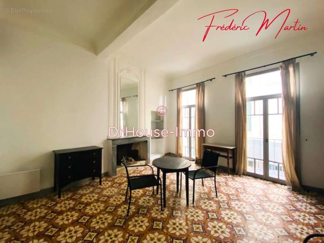 Appartement à UZES