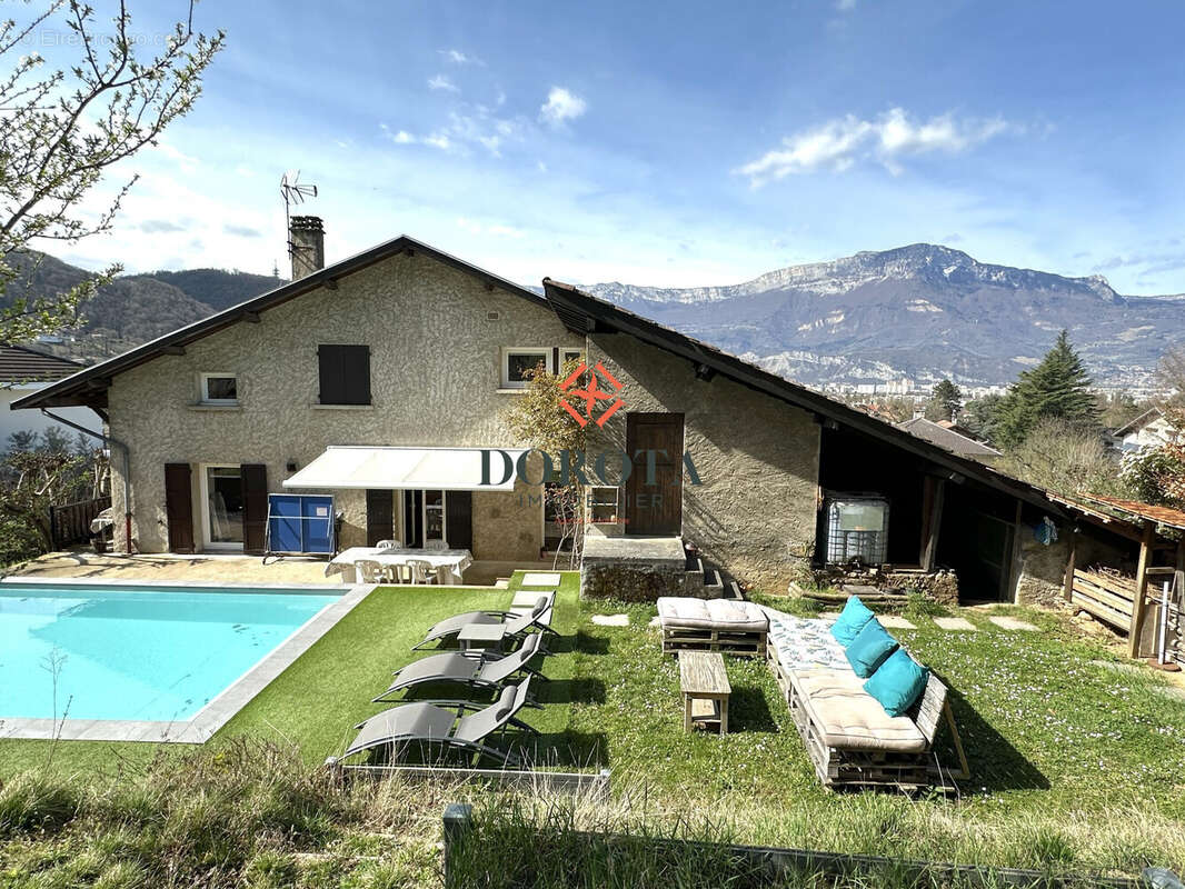 Maison à EYBENS