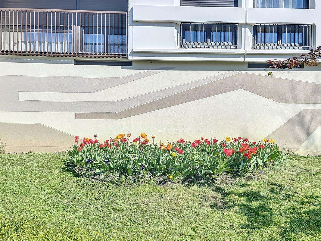Appartement à L&#039;HAY-LES-ROSES