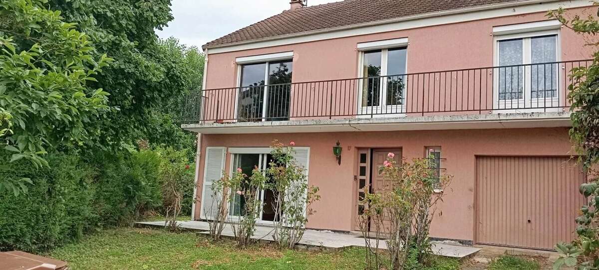 Maison à JOUARS-PONTCHARTRAIN