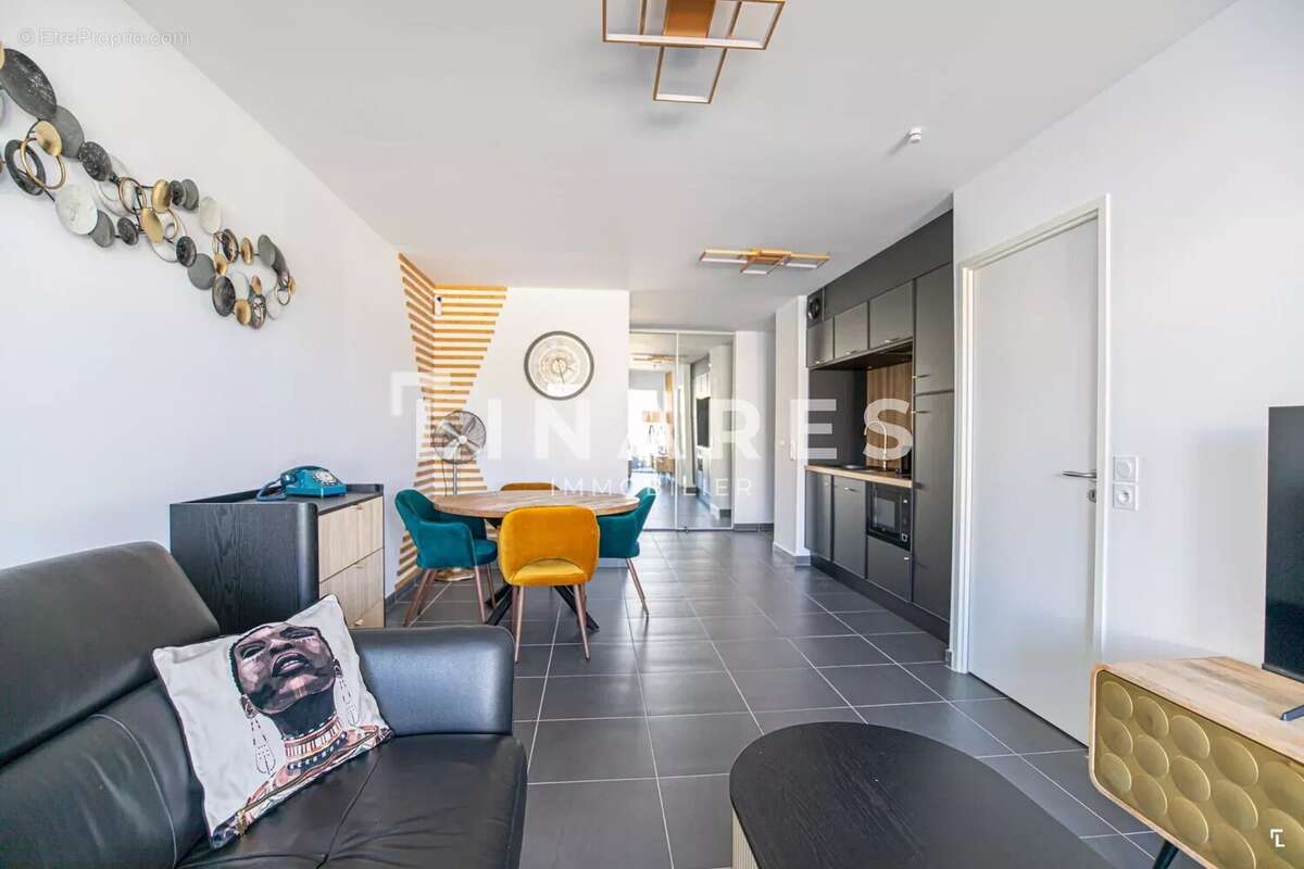 Appartement à MARSEILLE-8E