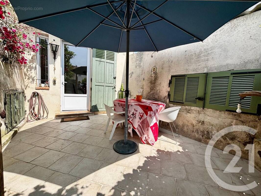 Appartement à LE CANNET