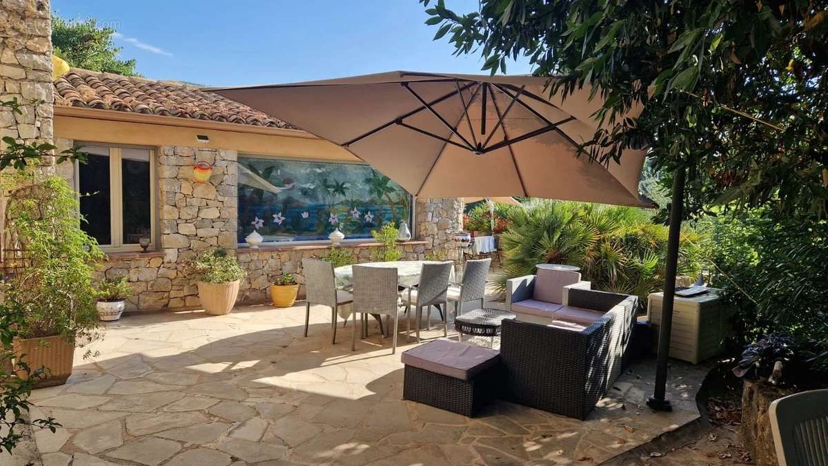 Maison à GRASSE