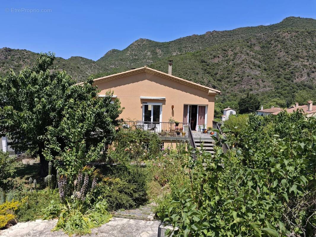 Maison à BELVIANES-ET-CAVIRAC