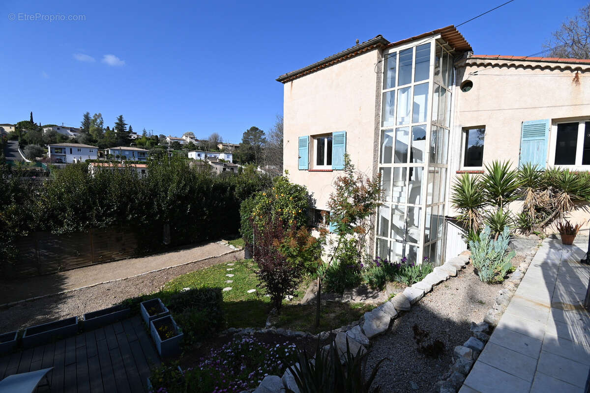 Maison à PEYMEINADE