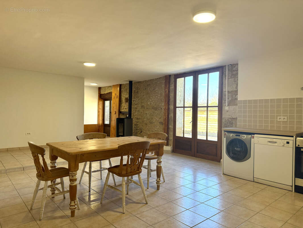 Maison à EYMET