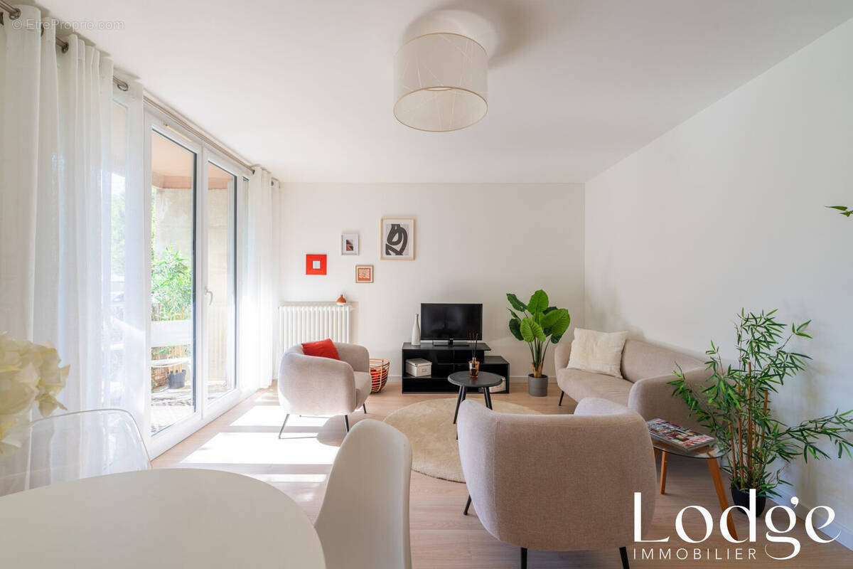 Appartement à AIX-EN-PROVENCE