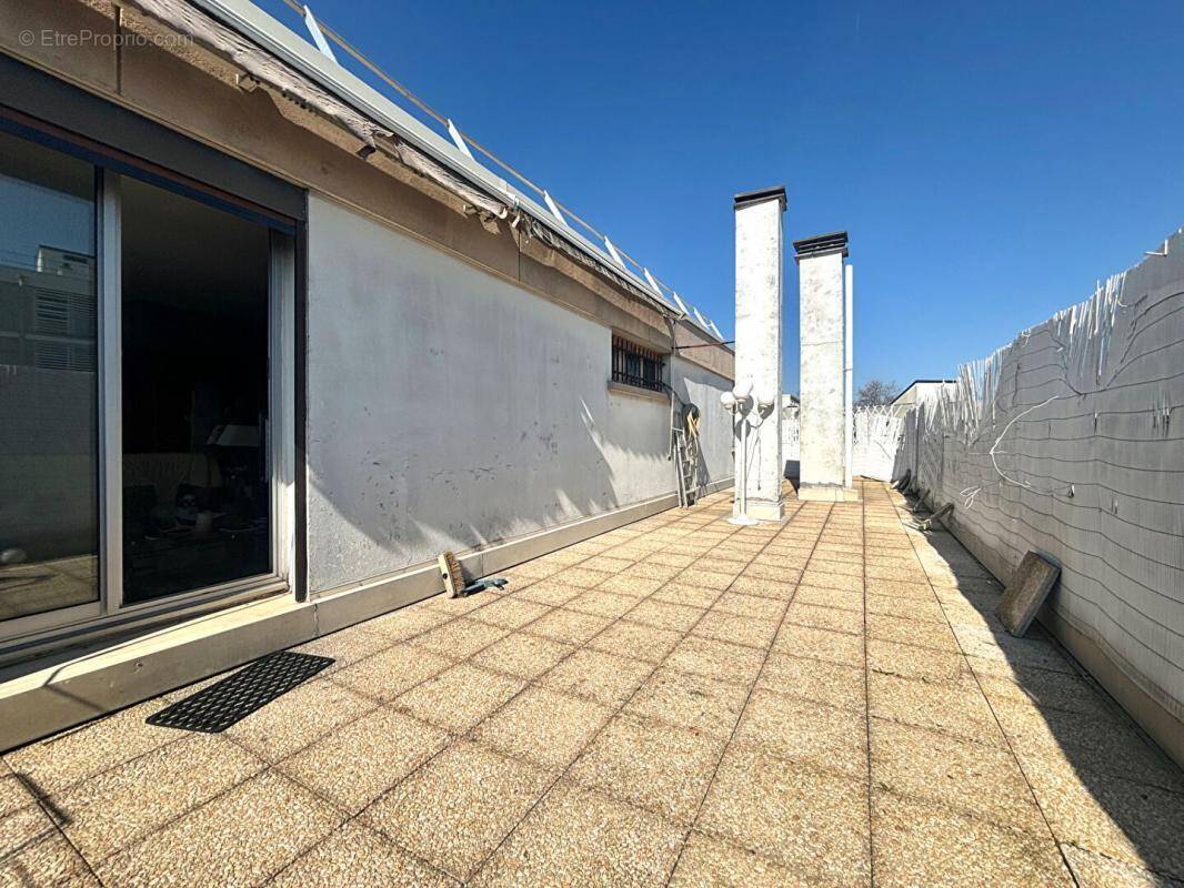 Appartement à MAISONS-ALFORT