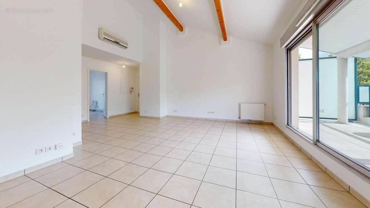 Appartement à LYON-5E
