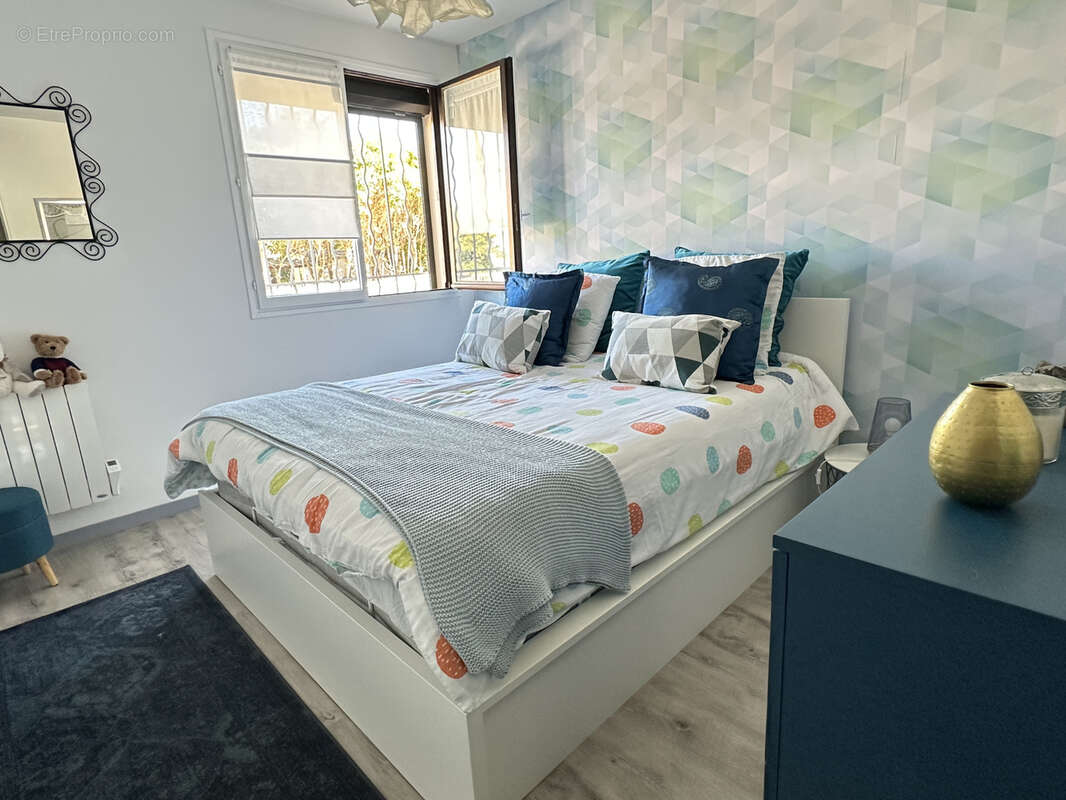 Appartement à SIX-FOURS-LES-PLAGES
