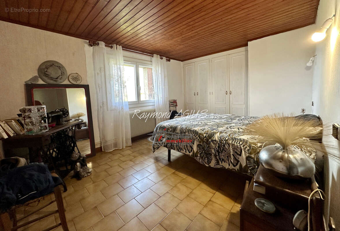 Maison à GENSAC