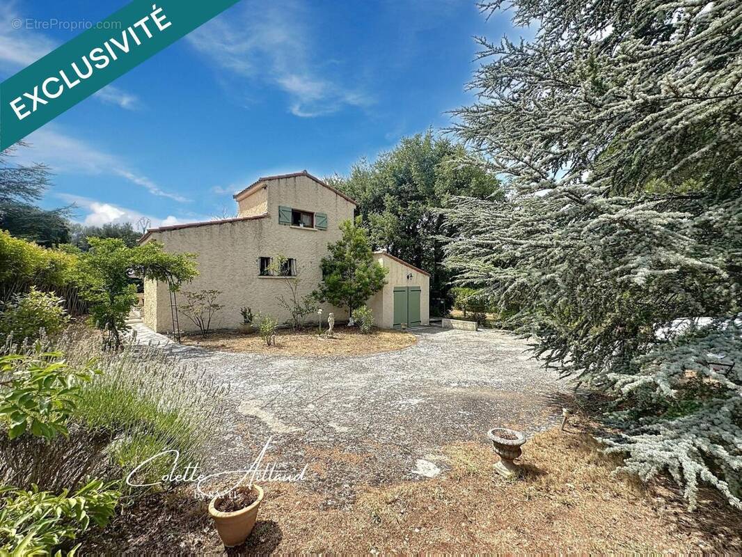 Photo 1 - Maison à GREASQUE