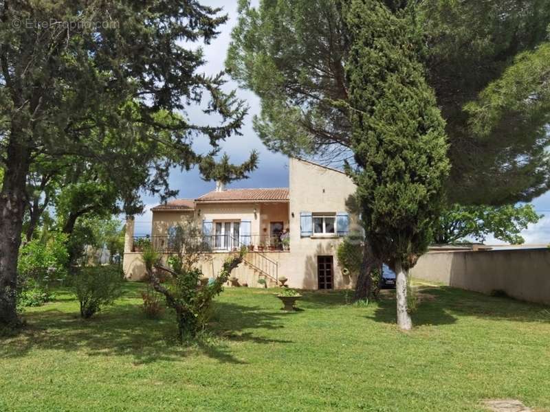 Maison à SAINT-LAURENT-LA-VERNEDE