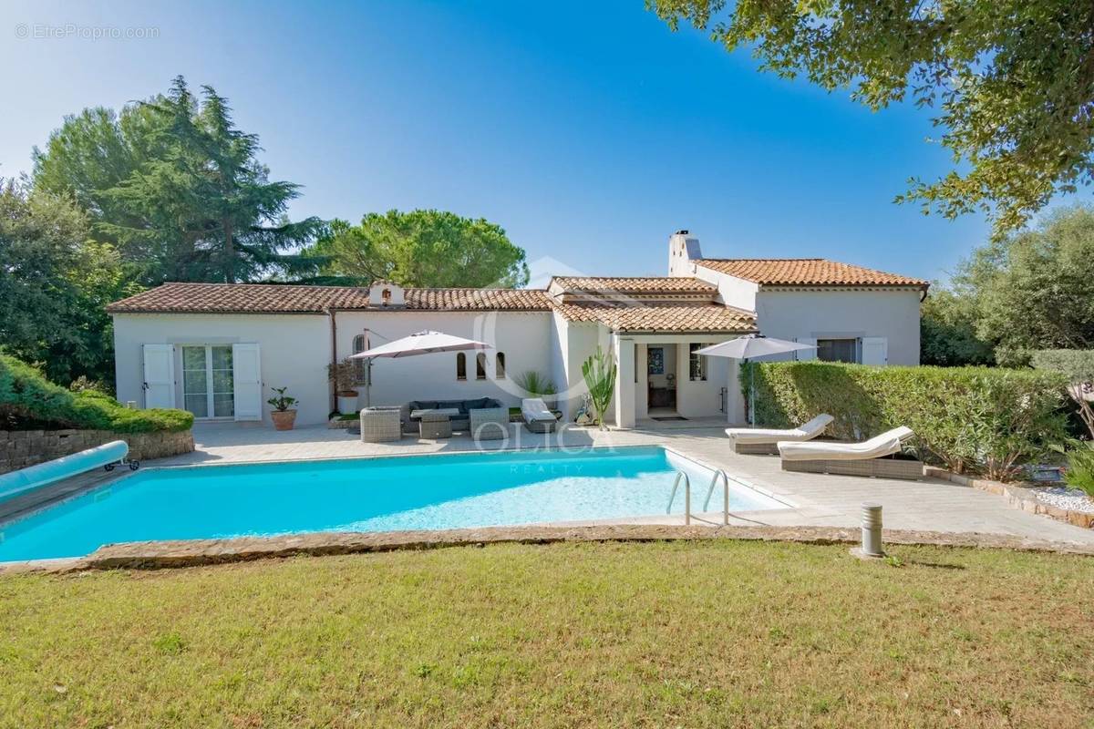 Maison à BIOT