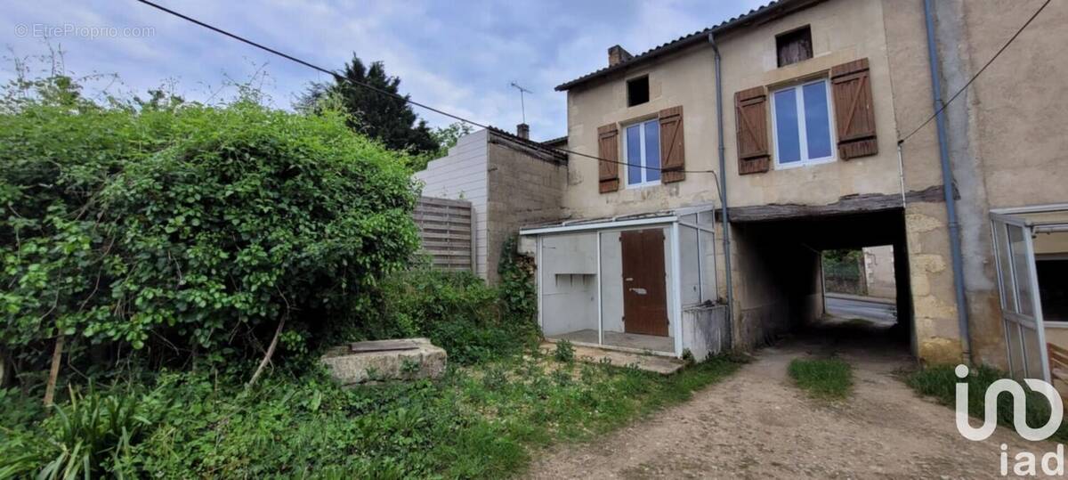 Photo 1 - Maison à GENCAY