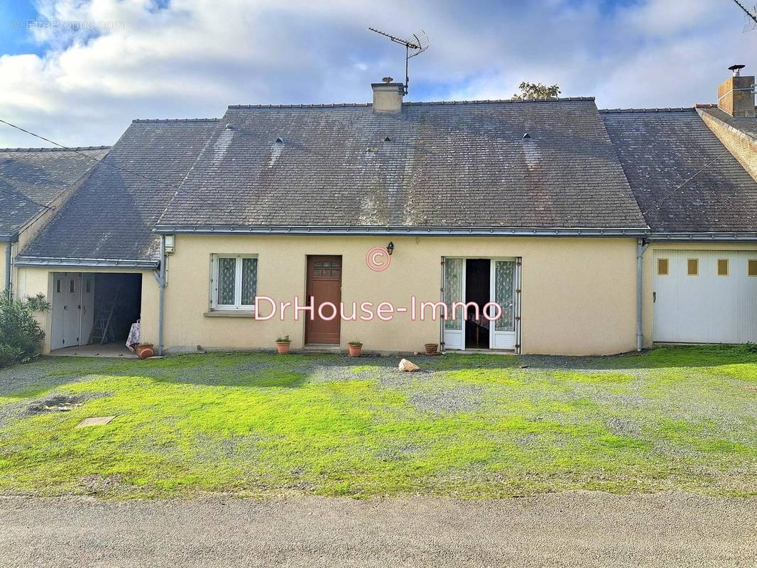 Maison à GUEMENE-PENFAO