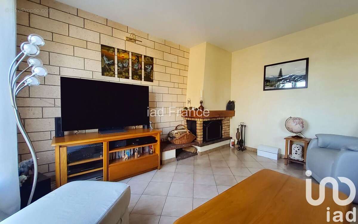 Photo 8 - Maison à ELANCOURT