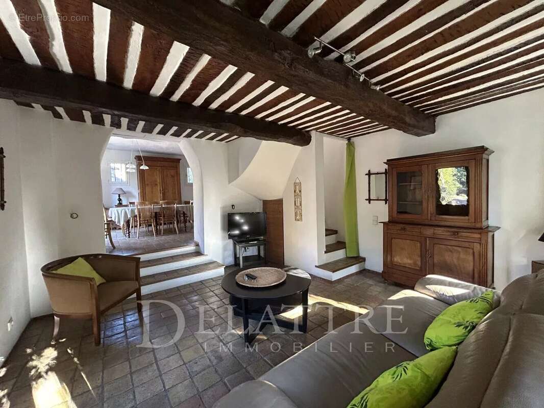Maison à LE ROURET