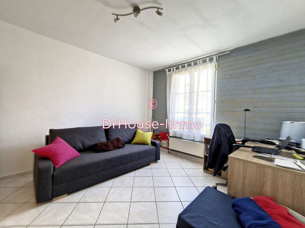 Appartement à LE BOURGET