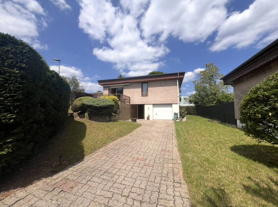 Maison à VILLERS-LES-NANCY
