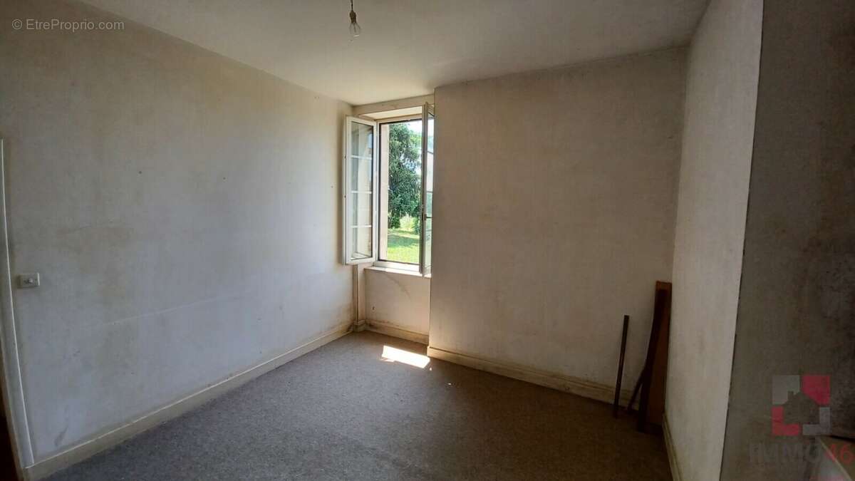 Maison à PRAYSSAC
