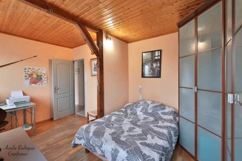 Maison à REPLONGES