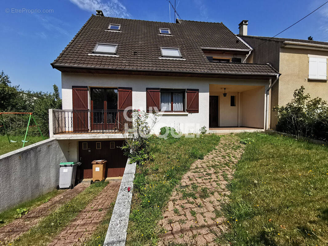 Maison à ROSNY-SOUS-BOIS