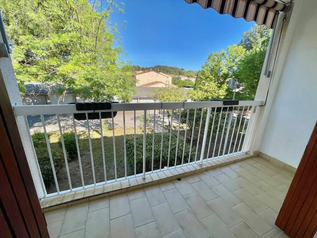 Appartement à VENELLES