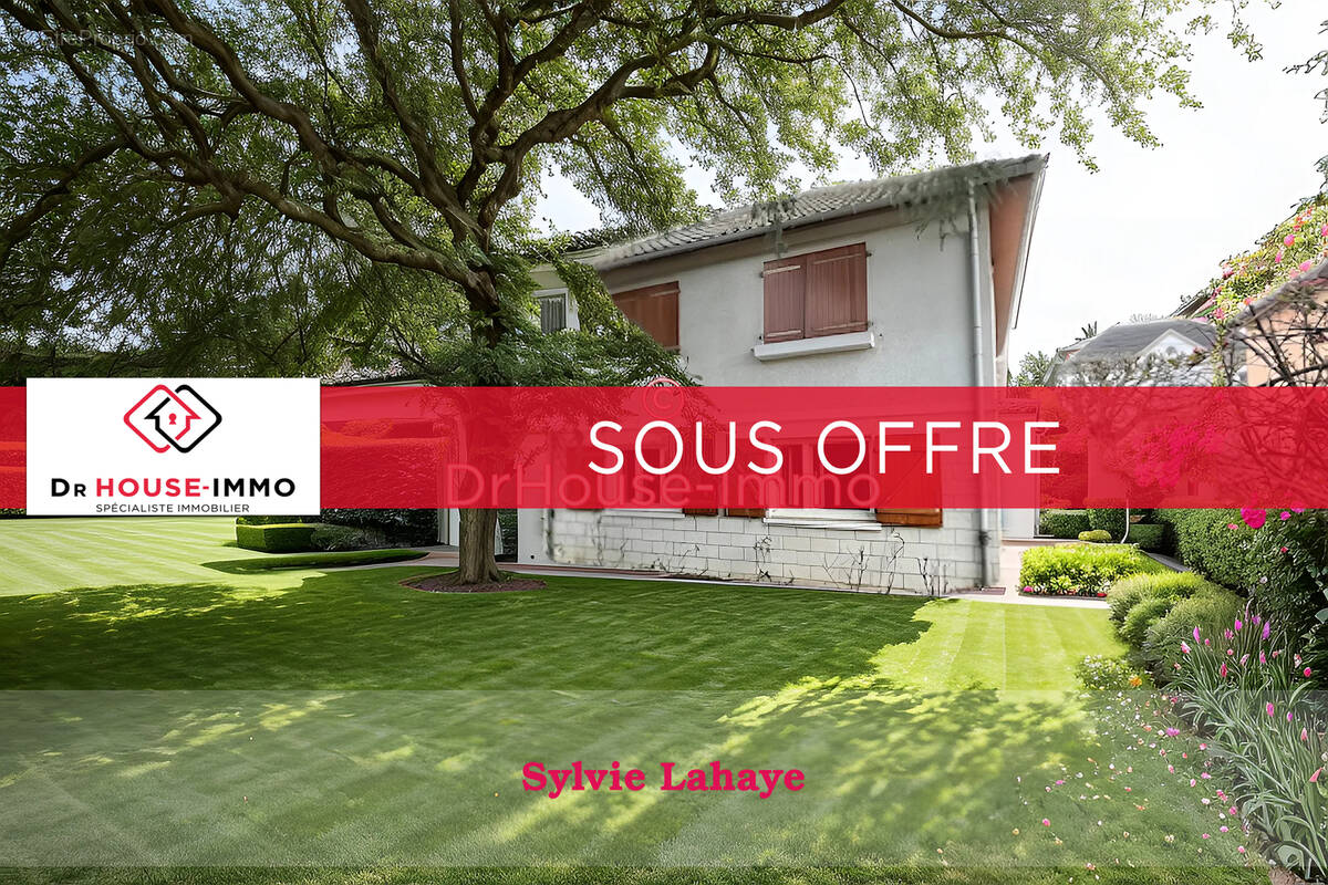 Maison à CHAMPS-SUR-MARNE