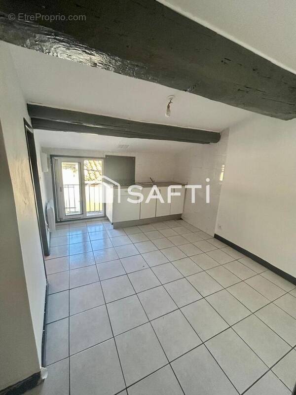 Photo 1 - Appartement à LUNEL