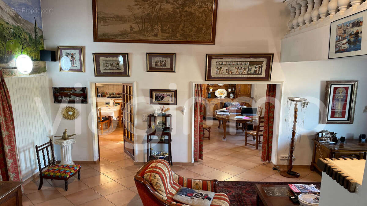 Maison à SAINT-VICTORET
