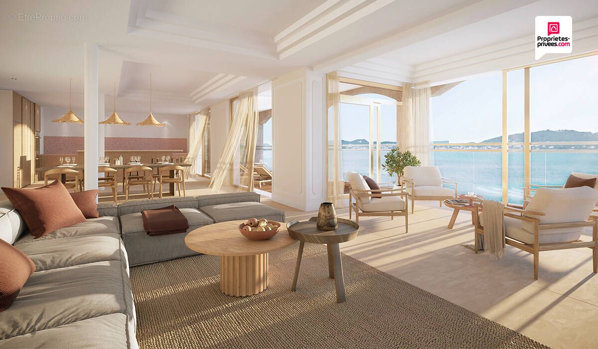 Appartement à CARQUEIRANNE