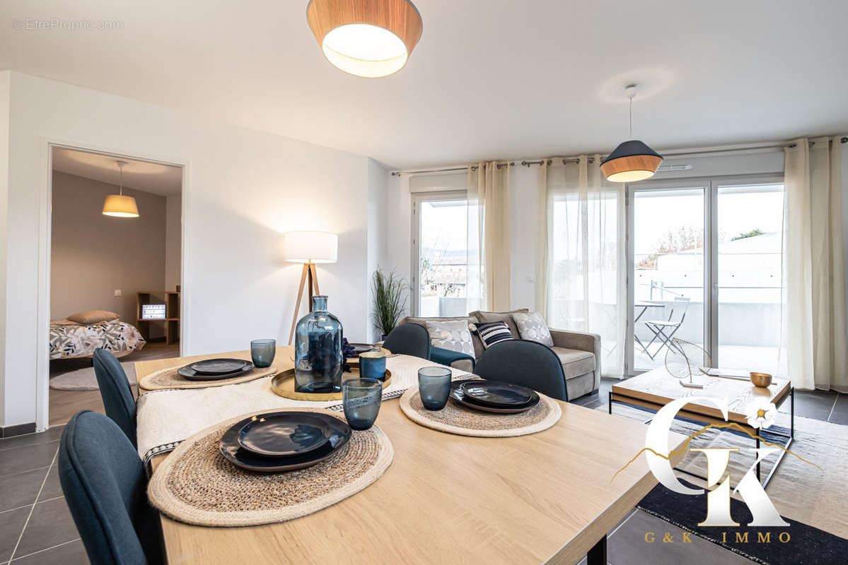 Appartement à MOIRANS