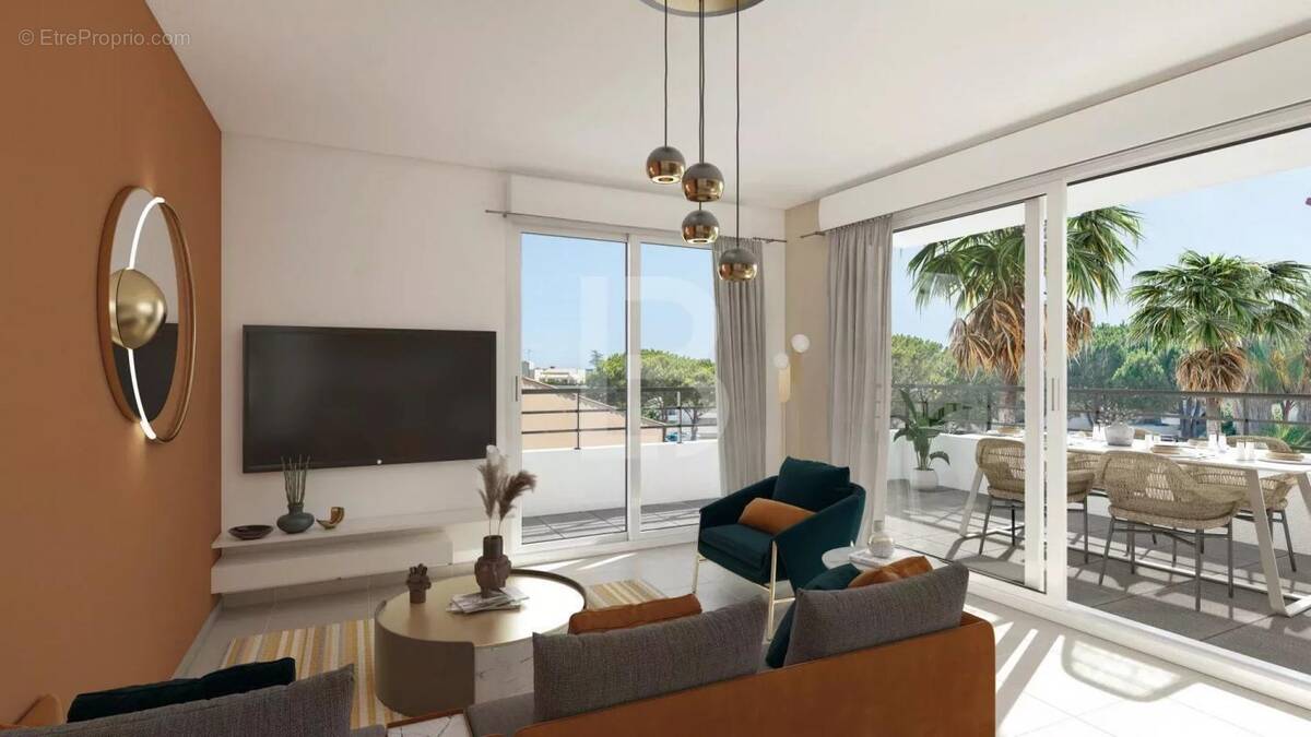Appartement à VILLENEUVE-LOUBET