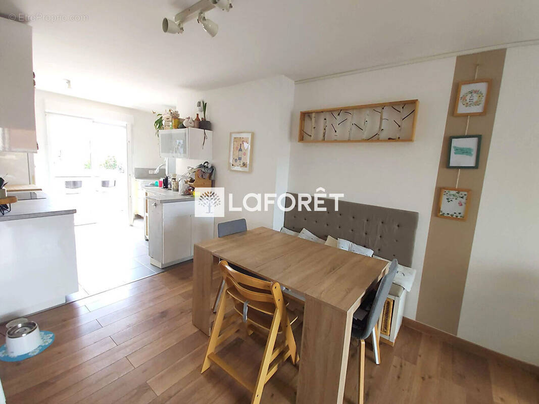 Appartement à VILLEMOMBLE