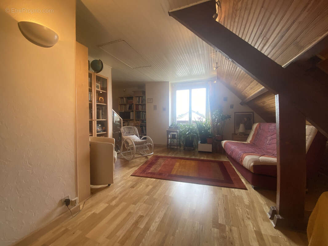 Maison à ETAMPES