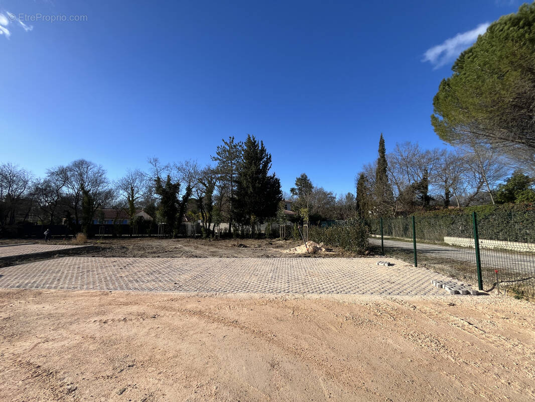 Terrain à PRADES-LE-LEZ