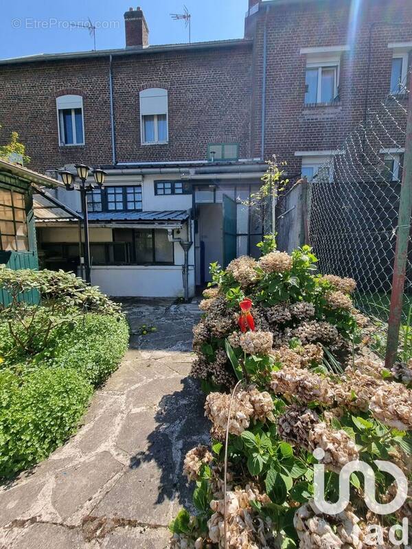 Photo 1 - Maison à TERGNIER