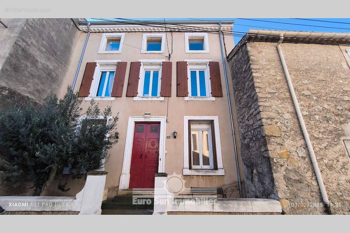 Maison à QUARANTE