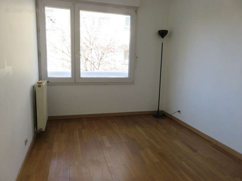 Appartement à VITRY-SUR-SEINE